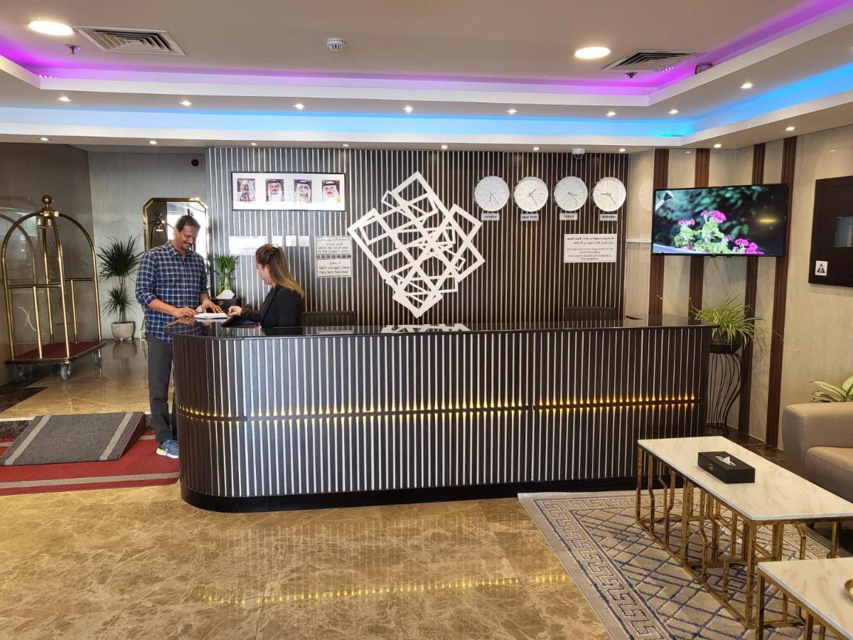 マナーマ Sirius Towerアパートホテル エクステリア 写真